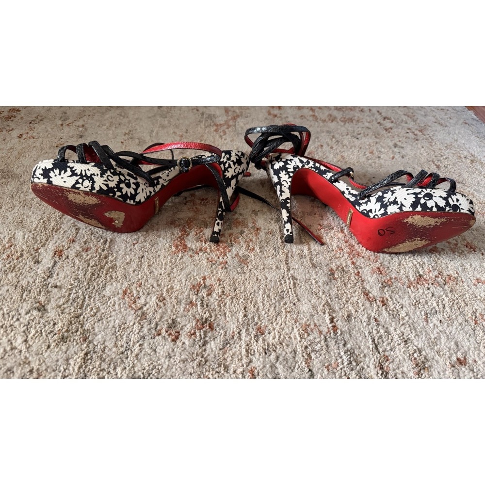 Dolce & Gabbana Strapped Sandal floral White & Black Sz EU 36.5 6 US Red Bottom - Picture 5 of 15